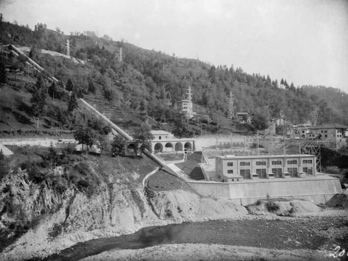 1928 vista sulla nuova centrale